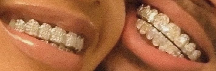 gesibina's profile banner image