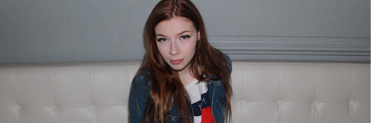 queenvikkirose's profile banner image