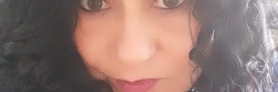 yzaveas's profile banner image