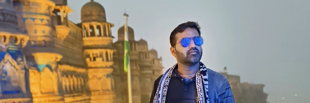 khushhal_'s profile banner image