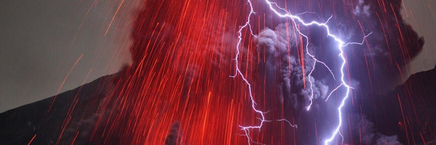 M A Y R A  ⚡ banner