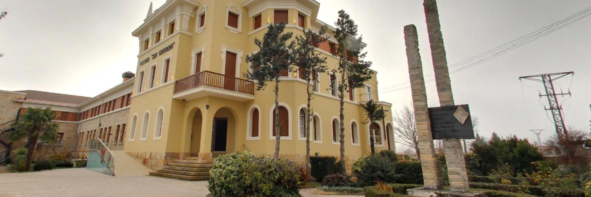 LA MENNAIS AGUILAR DE CAMPOO banner