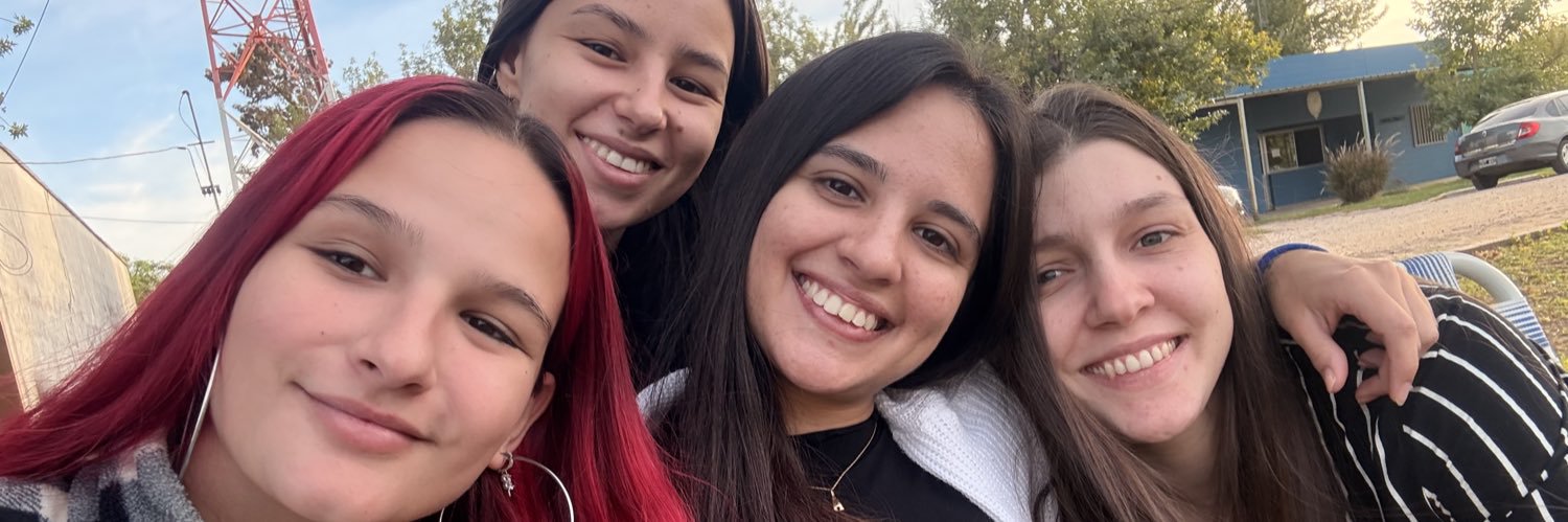GIAGIADENISE11's profile banner image
