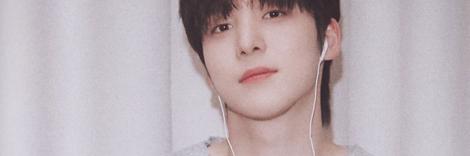 key :) banner