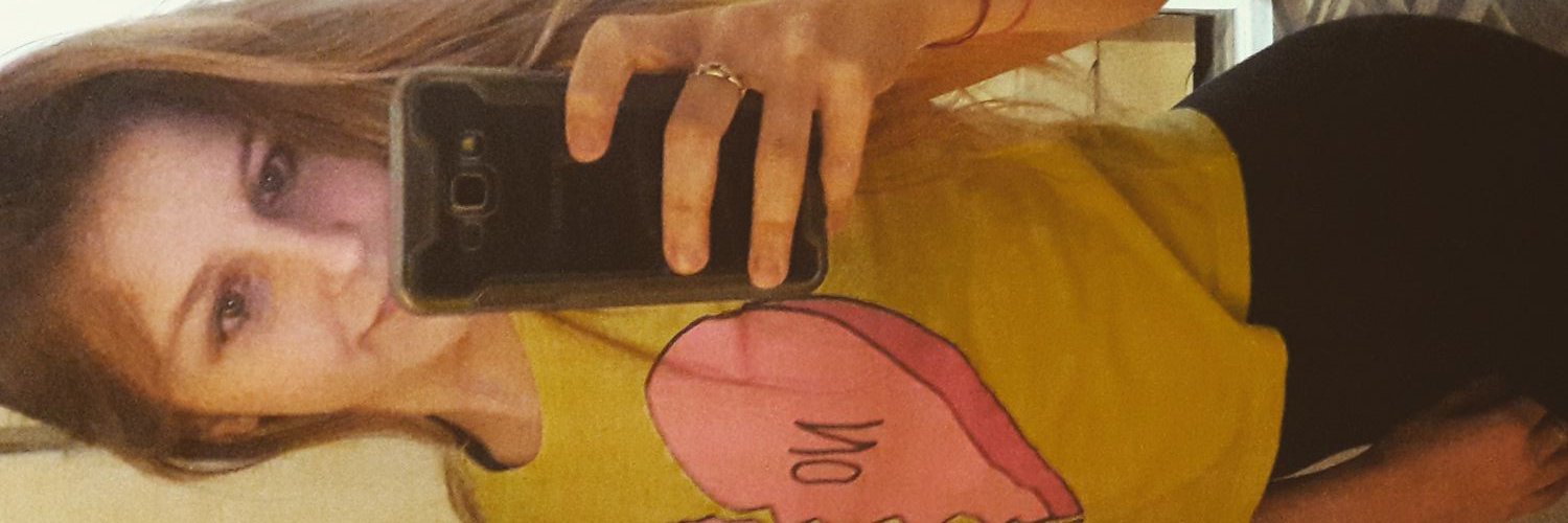 camiiforte's profile banner image