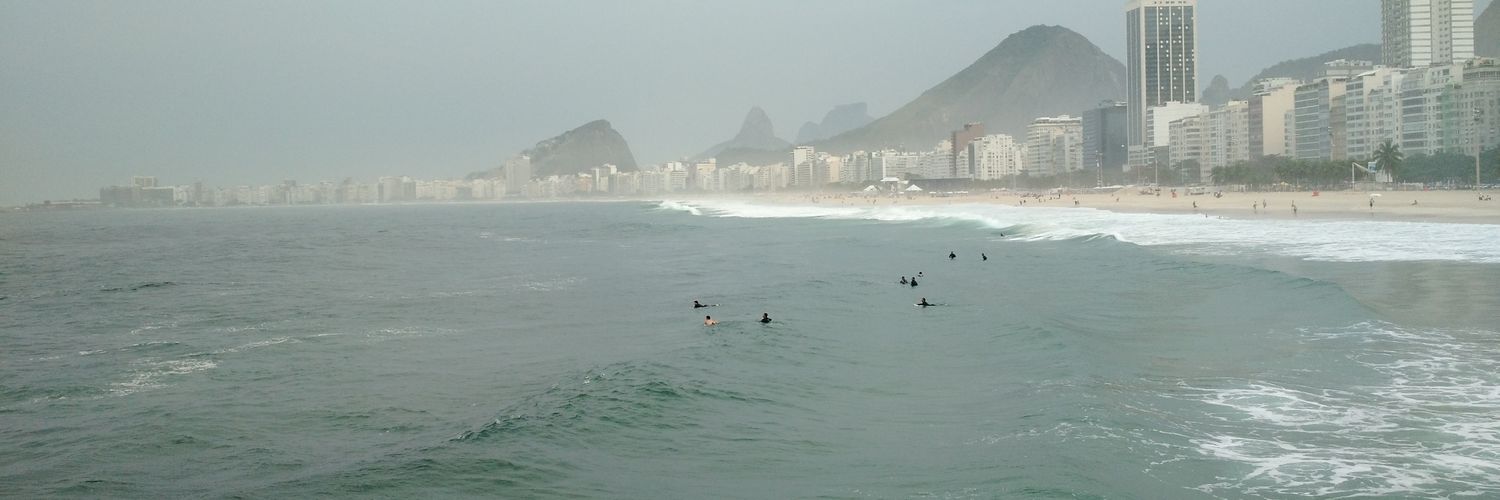 be_beatriz's profile banner image