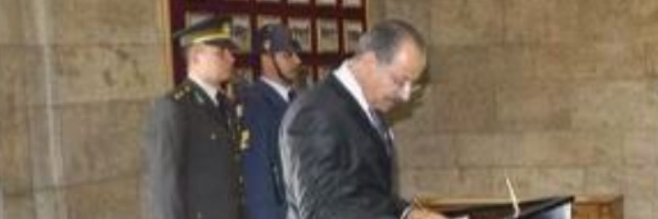 makdogan27's profile banner image