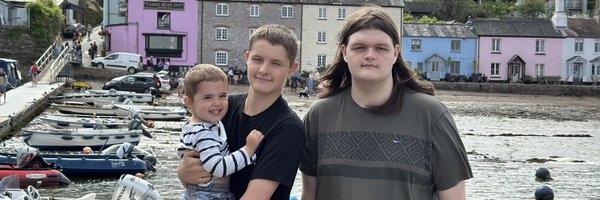 Leanne_Howarth Profile Banner