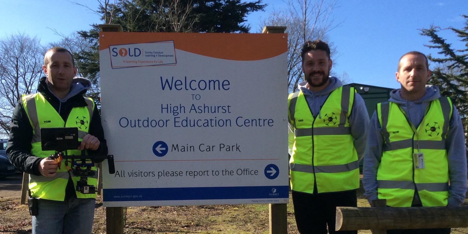 Complete View banner