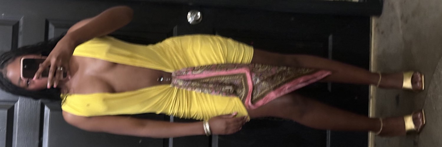 dhasiaaa's profile banner image