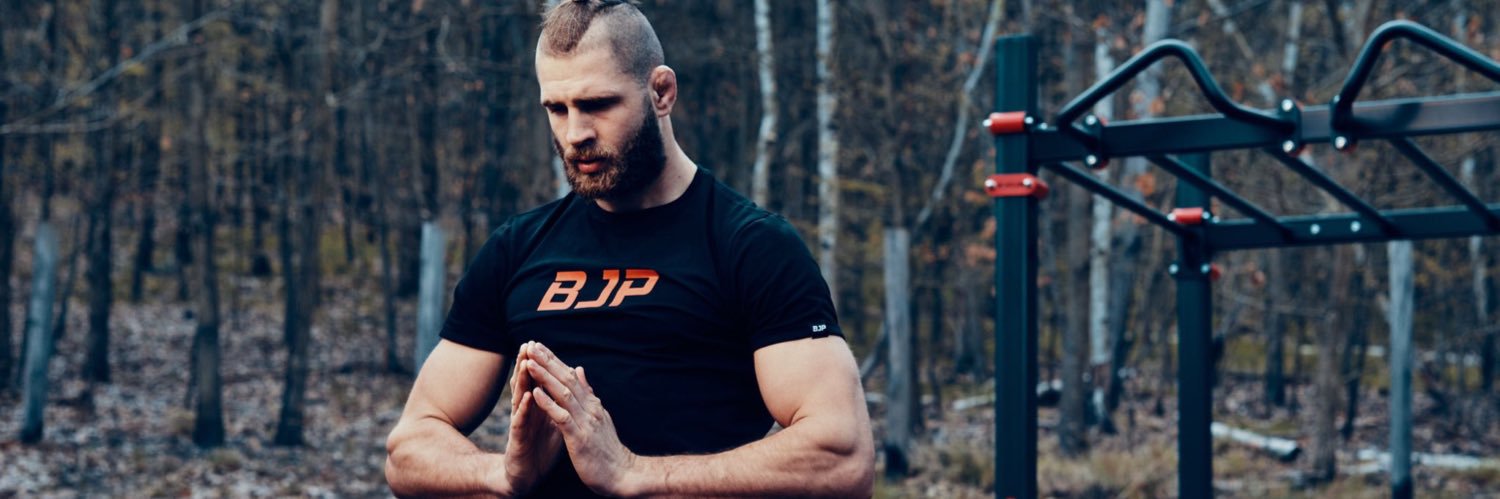 Beasty_2High's profile banner image
