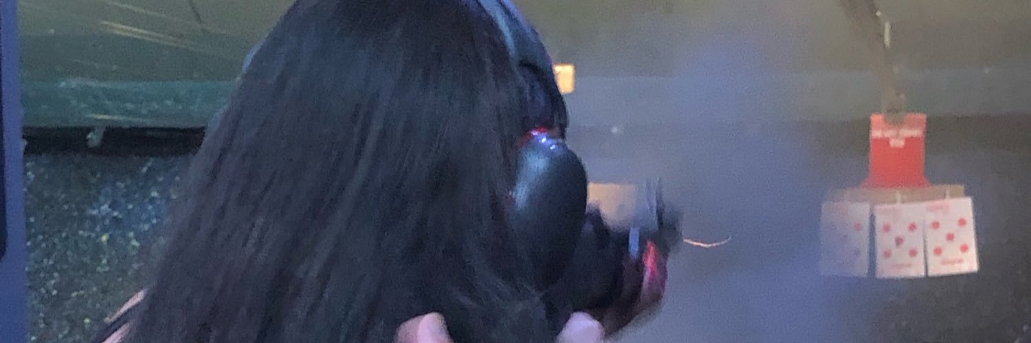 evrythingbella's profile banner image