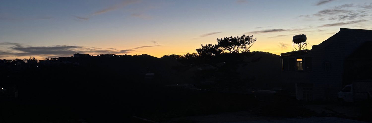 verong00's profile banner image
