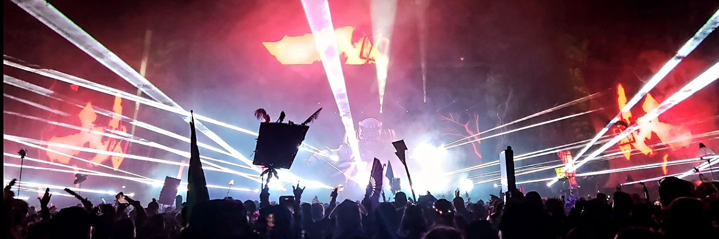 n3rdluna's profile banner image
