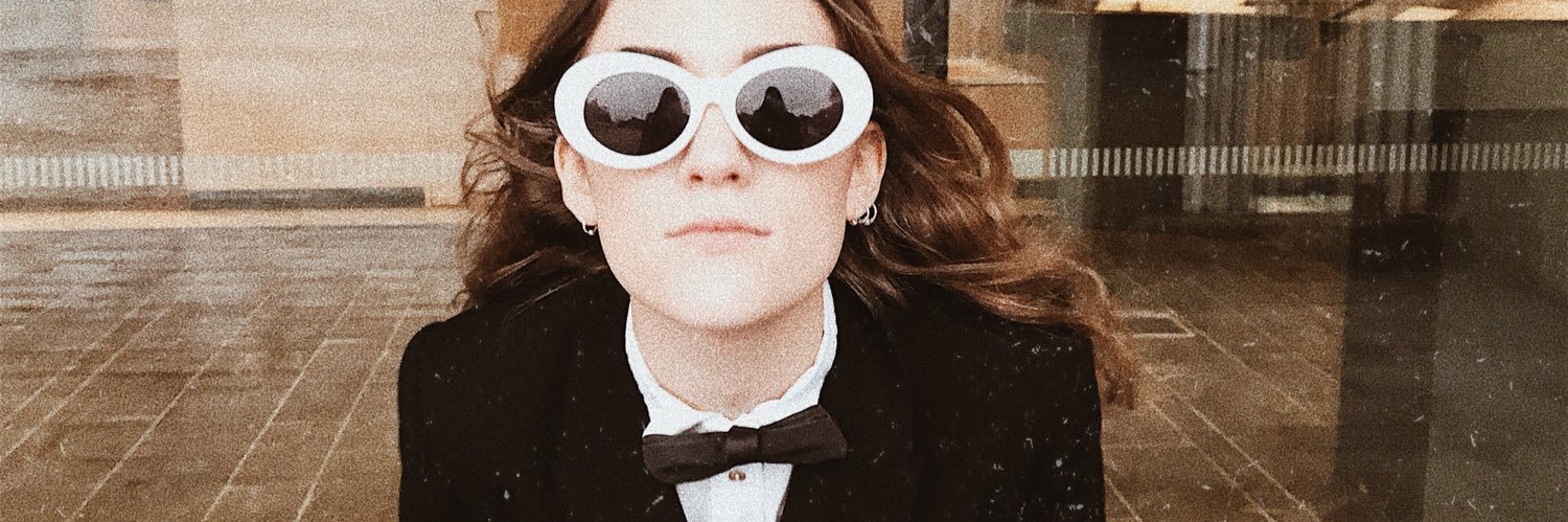NellyGunnarson's profile banner image