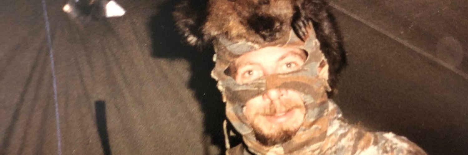 molehide's profile banner image