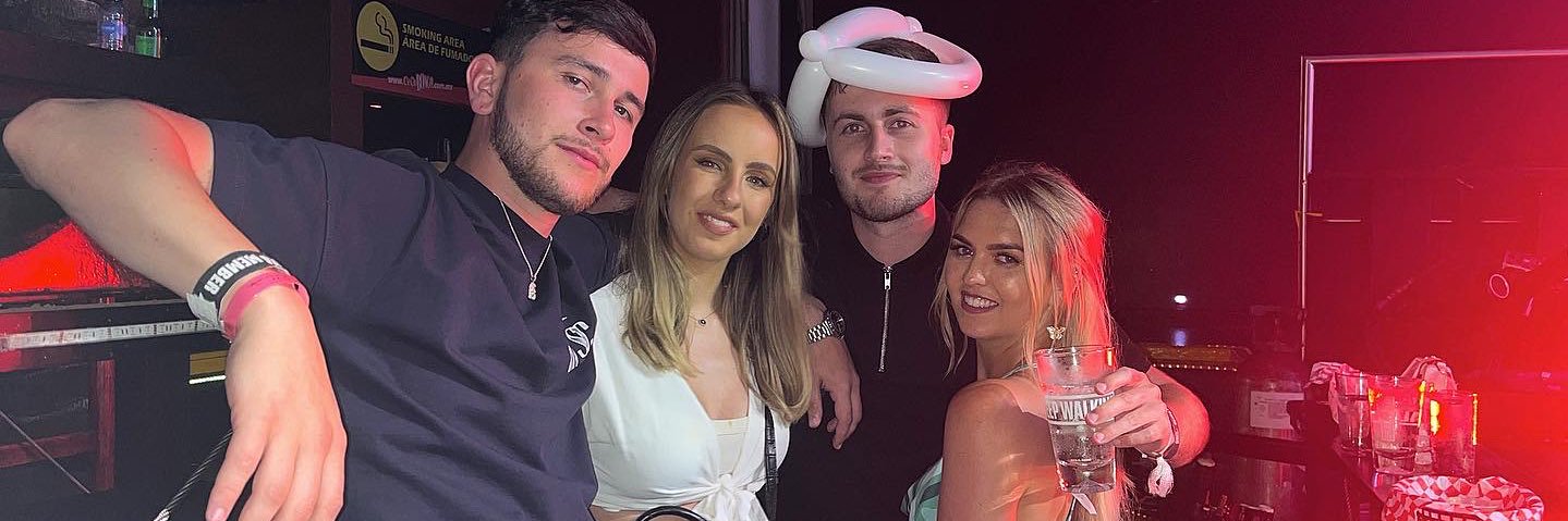 creillyx's profile banner image