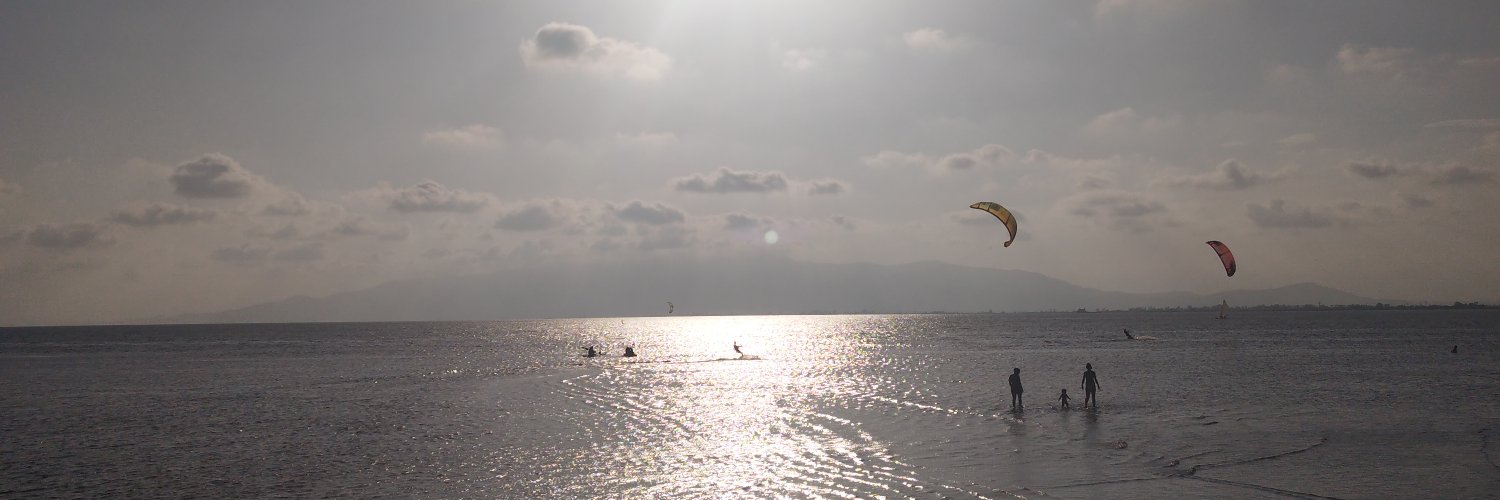 lauramohe's profile banner image