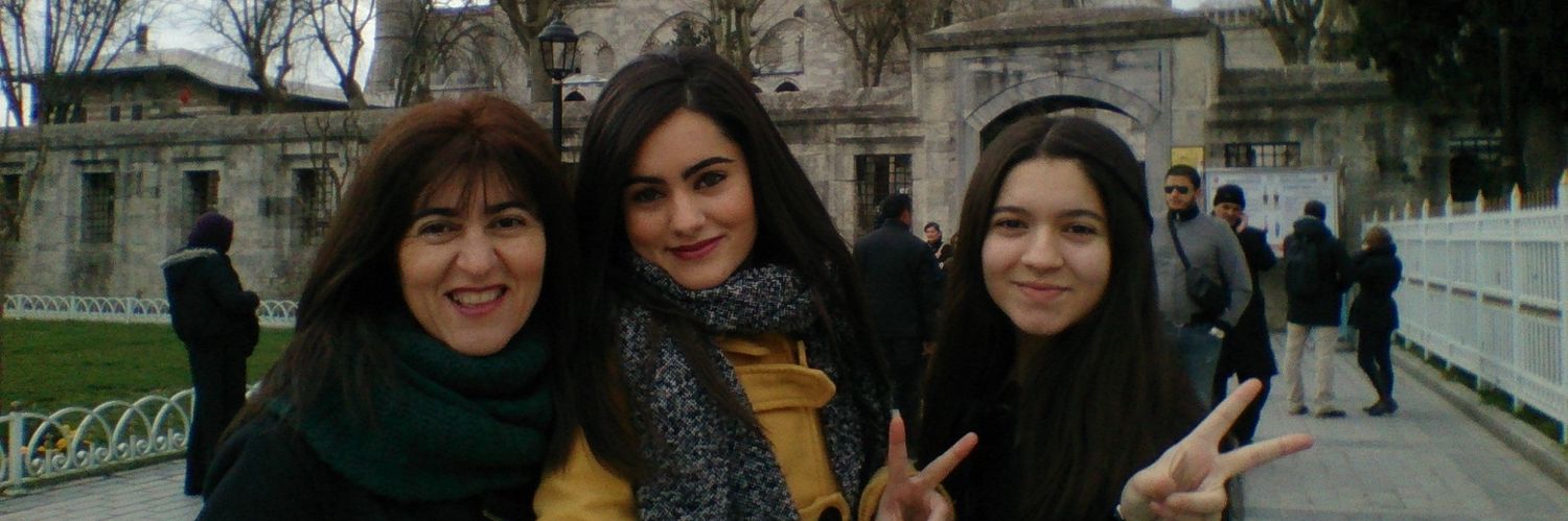 sarafmin's profile banner image