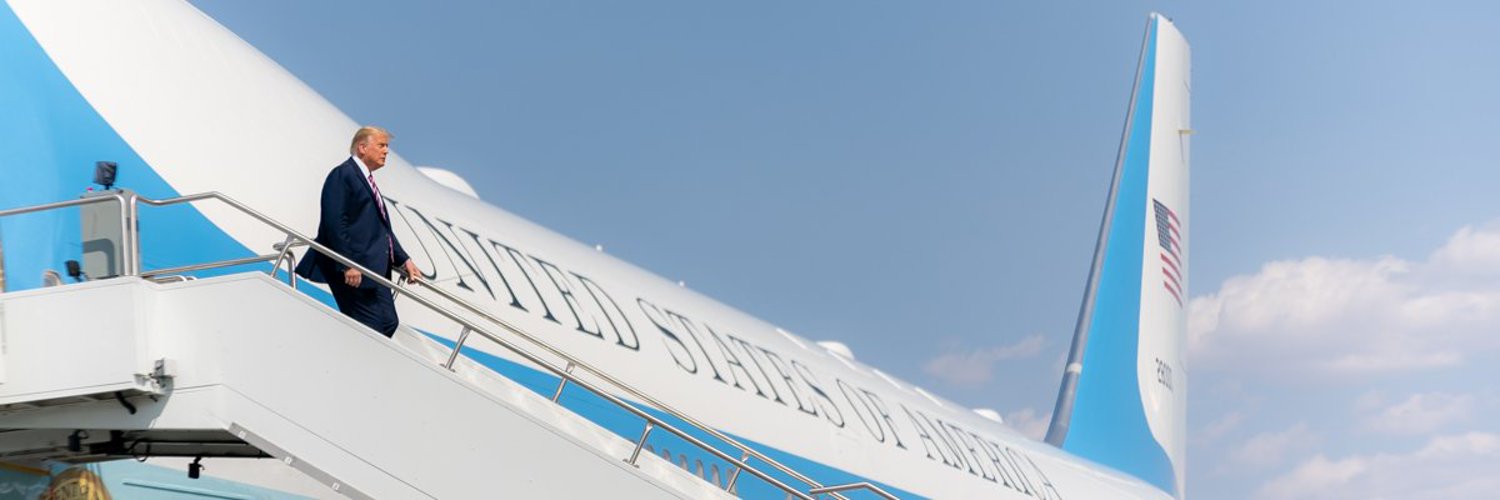 Delphino64's profile banner image