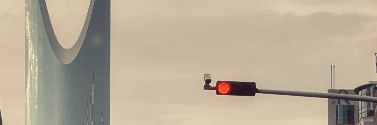 f_zu_'s profile banner image