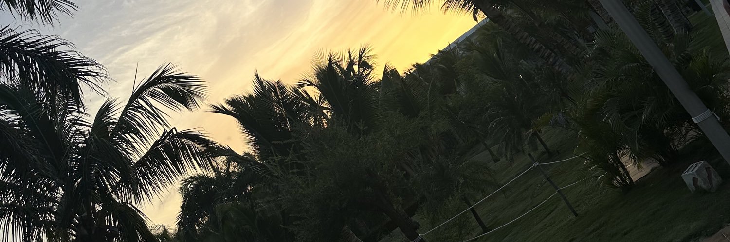_cbrianna's profile banner image