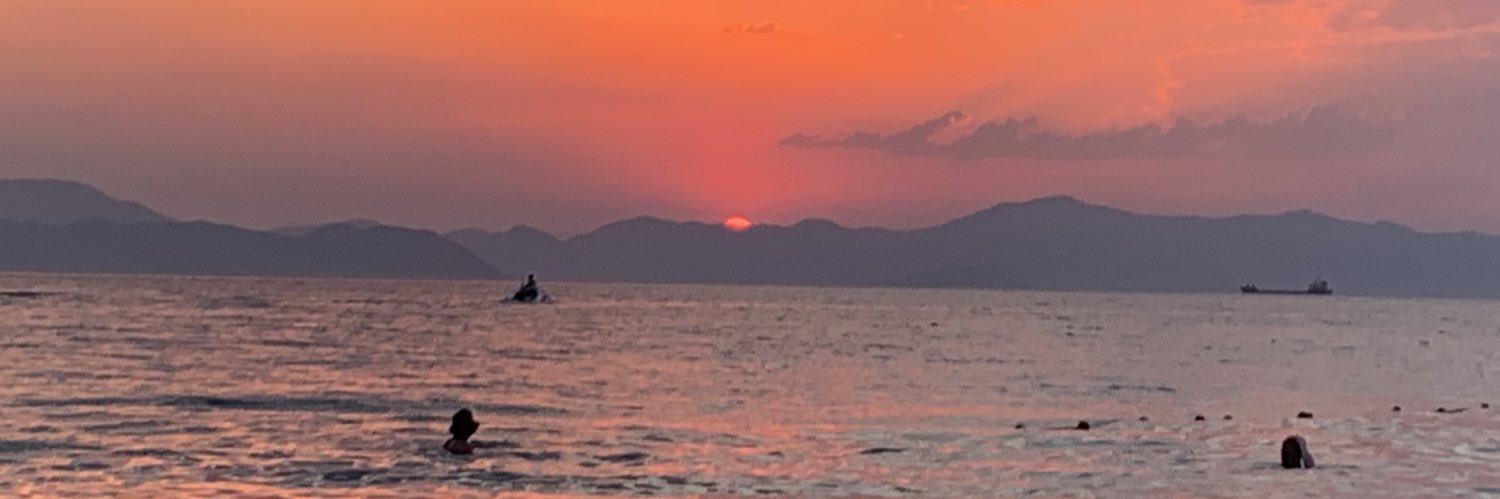 Maxi_525's profile banner image