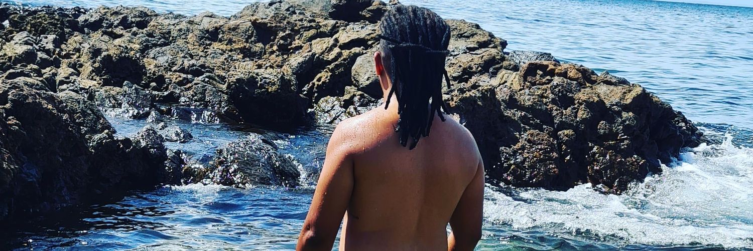 oleocosta's profile banner image
