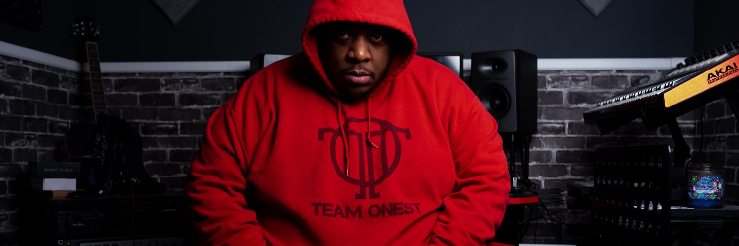 TeamOnest's profile banner image