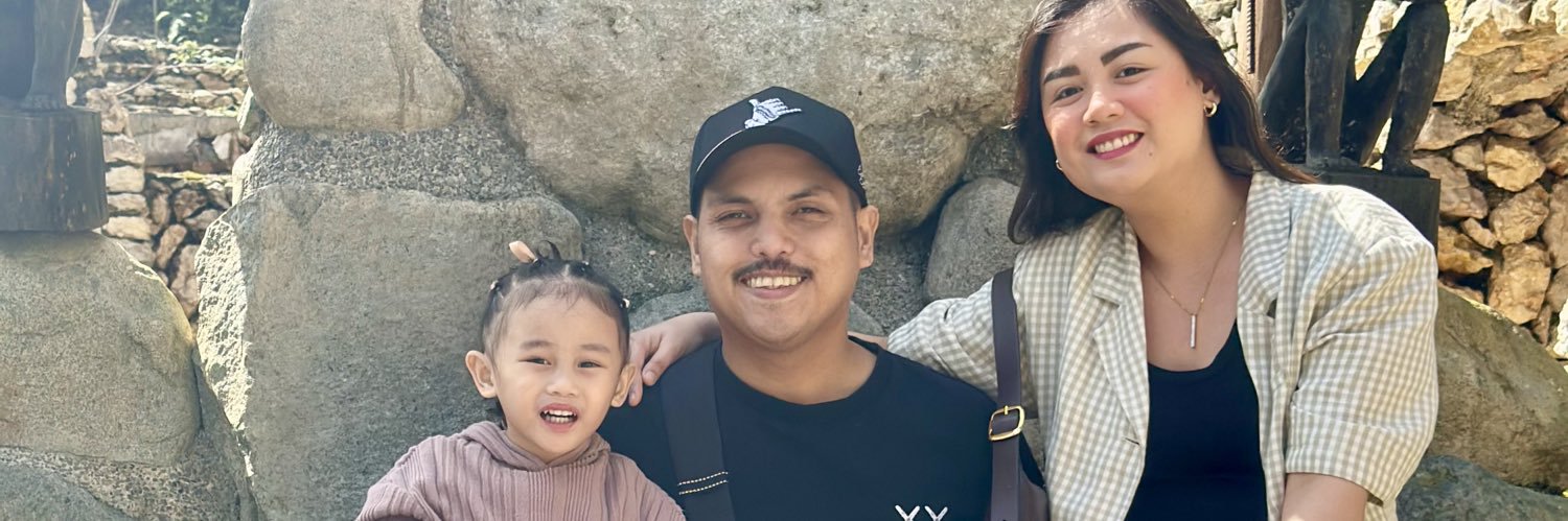 niveyugh's profile banner image