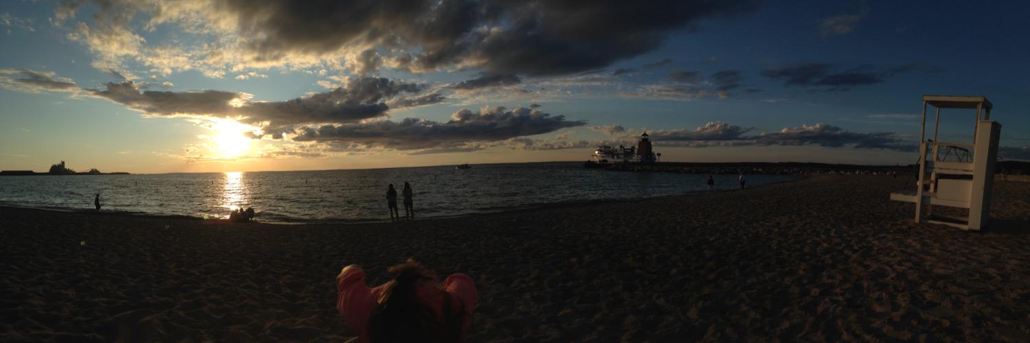 julia_pytlik's profile banner image