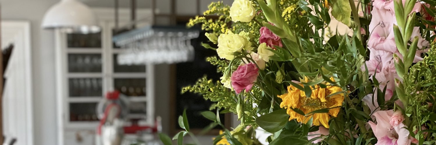 Bobby Twidale banner