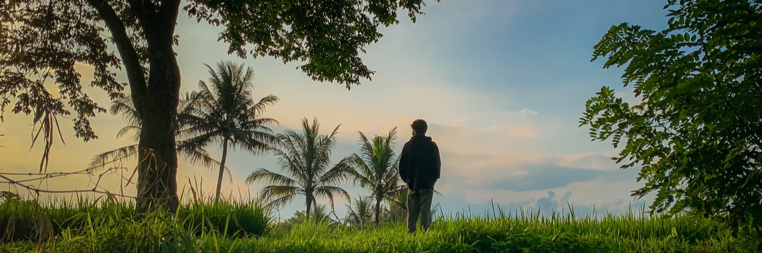 Xinbeque ⚡️ZugChain | '.sand' banner