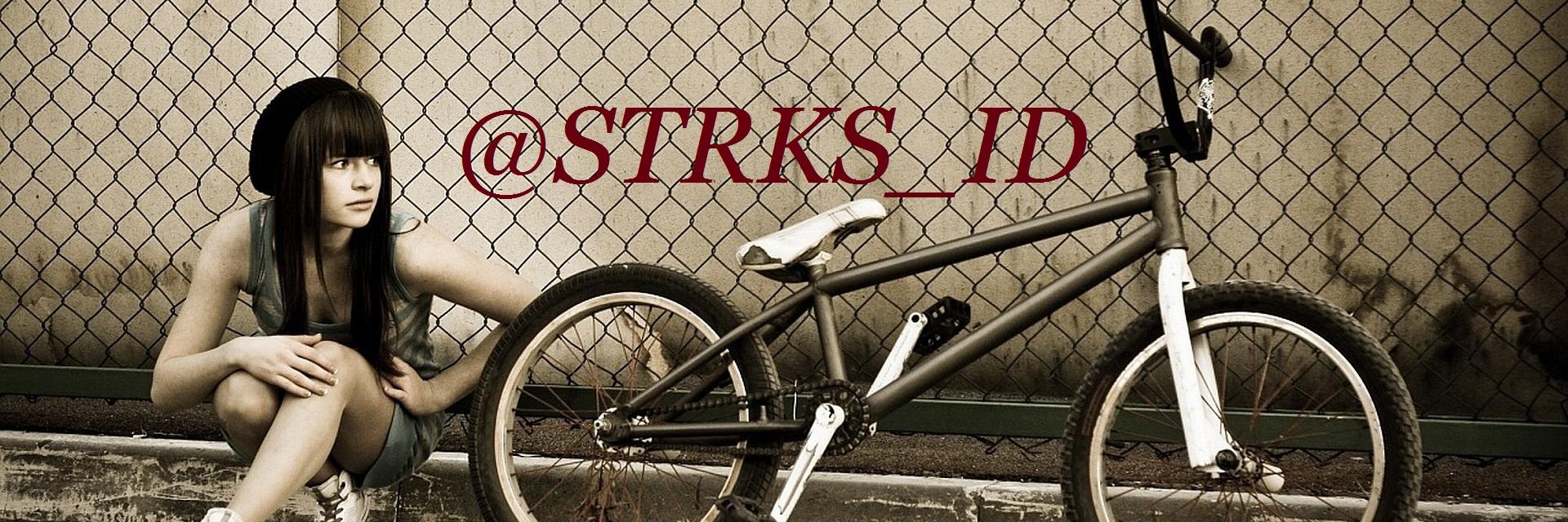Strikes Street Wear banner