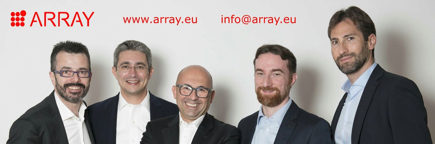 Array banner