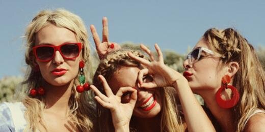 AhGirlFriends's profile banner image