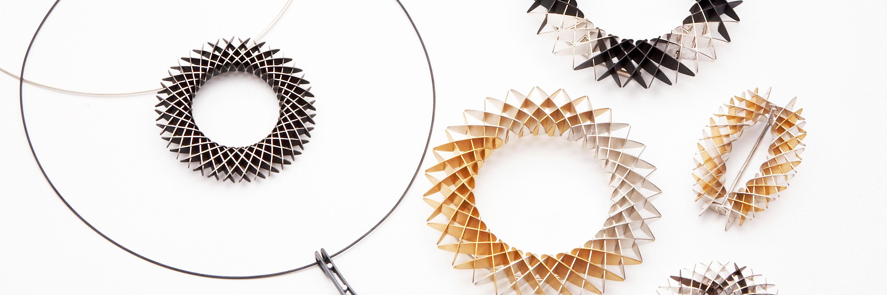 Emily Richard banner