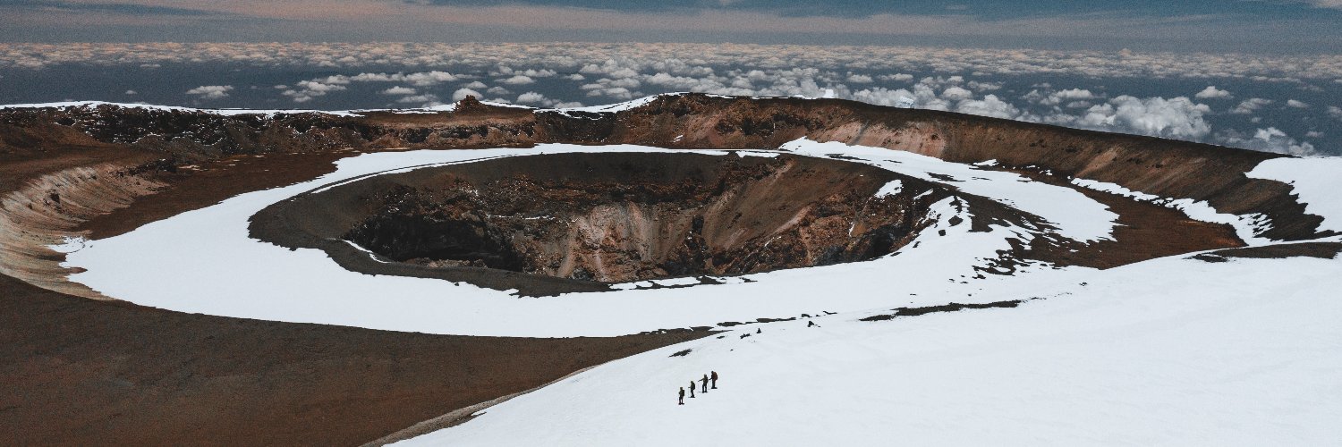 Altezza Travel banner