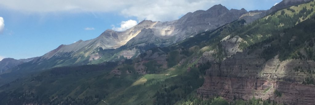 devline's profile banner image