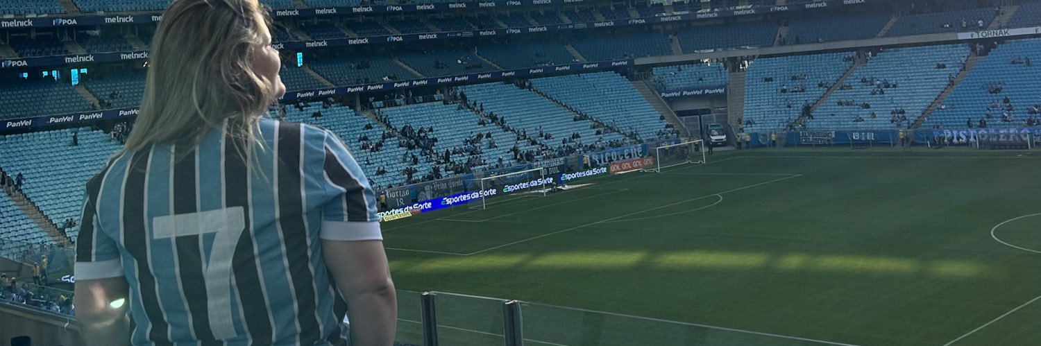 izemodena's profile banner image