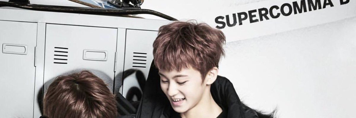 mearknct's profile banner image