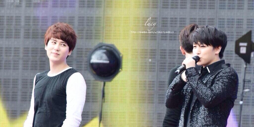 4everkyumin's profile banner image