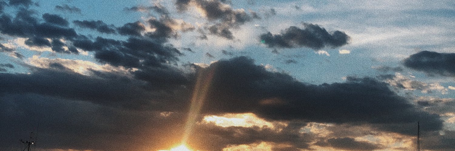 _alyssah_'s profile banner image