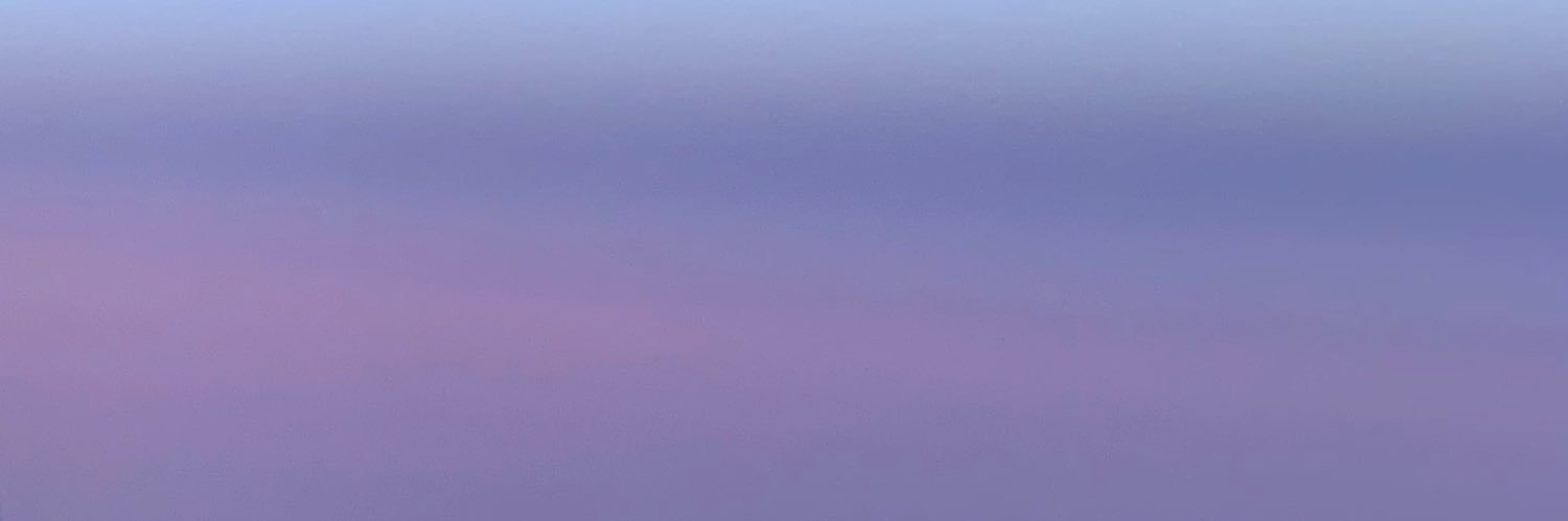 ozlyah's profile banner image