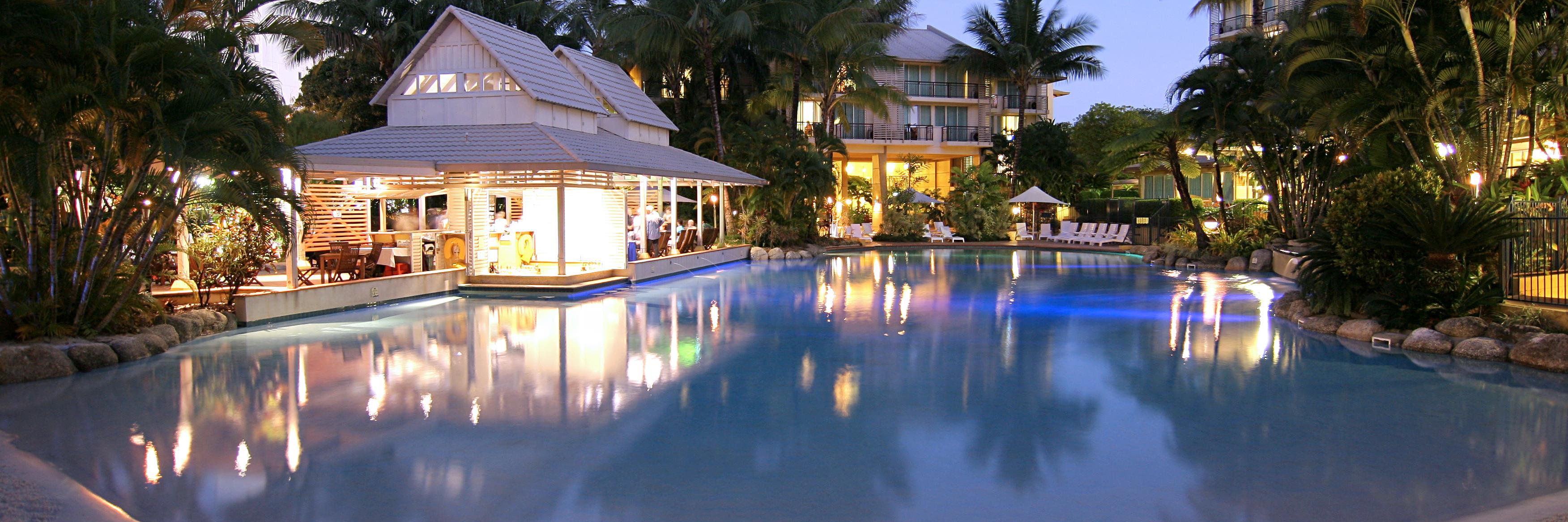 NovotelCairns's profile banner image