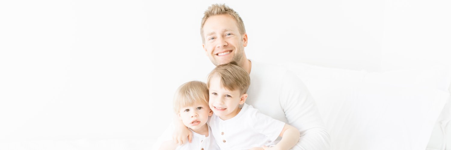 noelfenderson's profile banner image