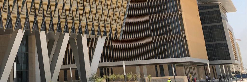 أستاذ جامــعــي 🌟 banner