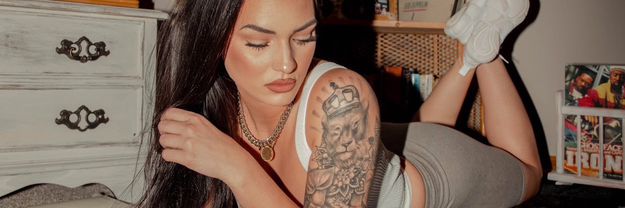 MacKennaO's profile banner image
