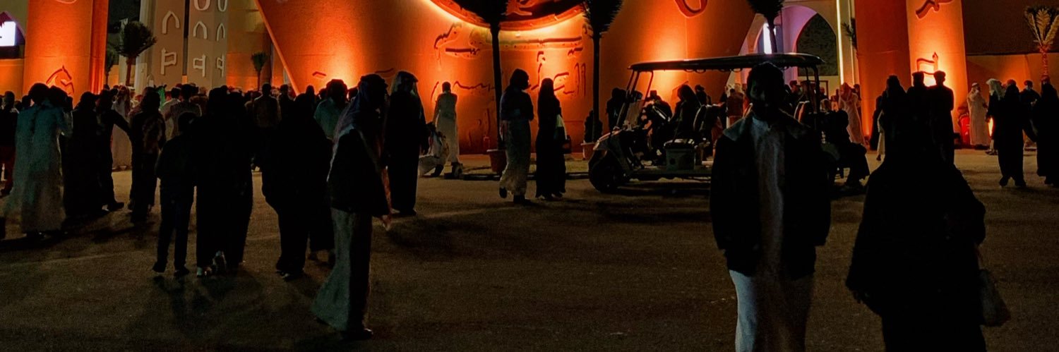 l_ceew's profile banner image