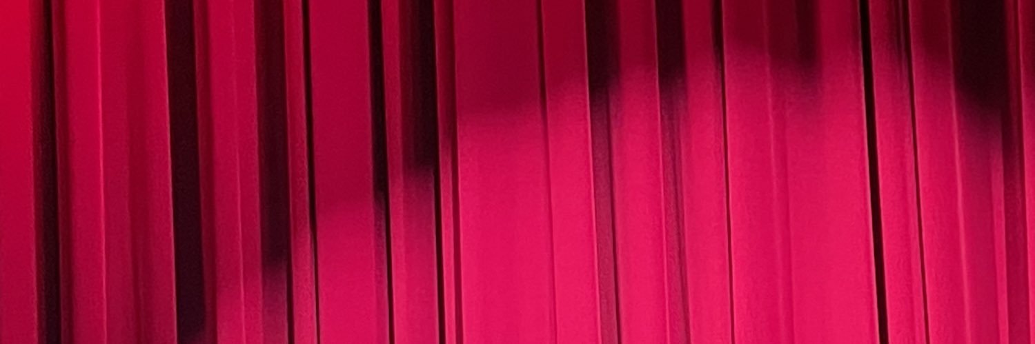 Interior XIII Colombia banner